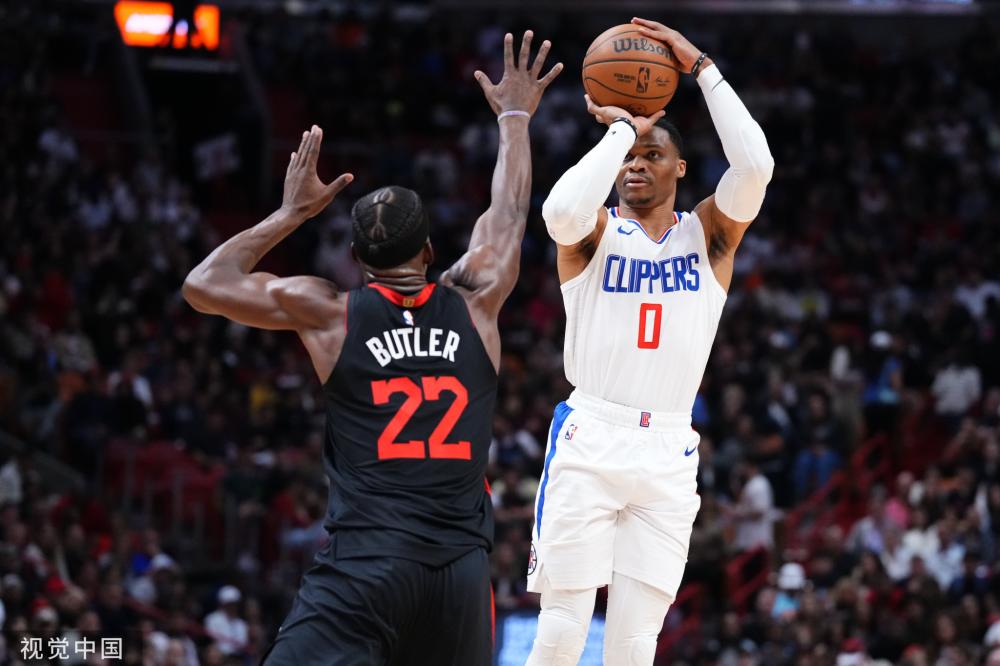 场均数据稳 场均数据稳