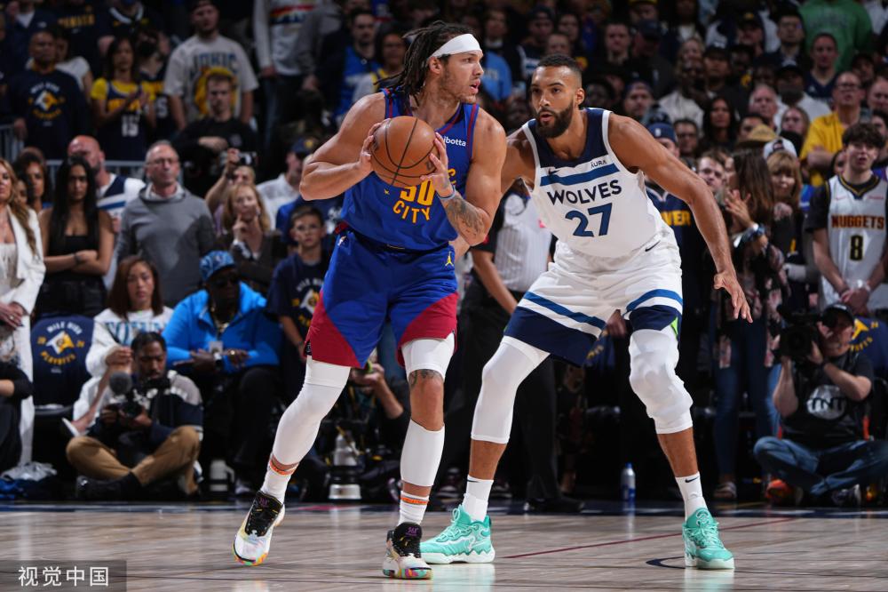 的双重考验 的双重考验